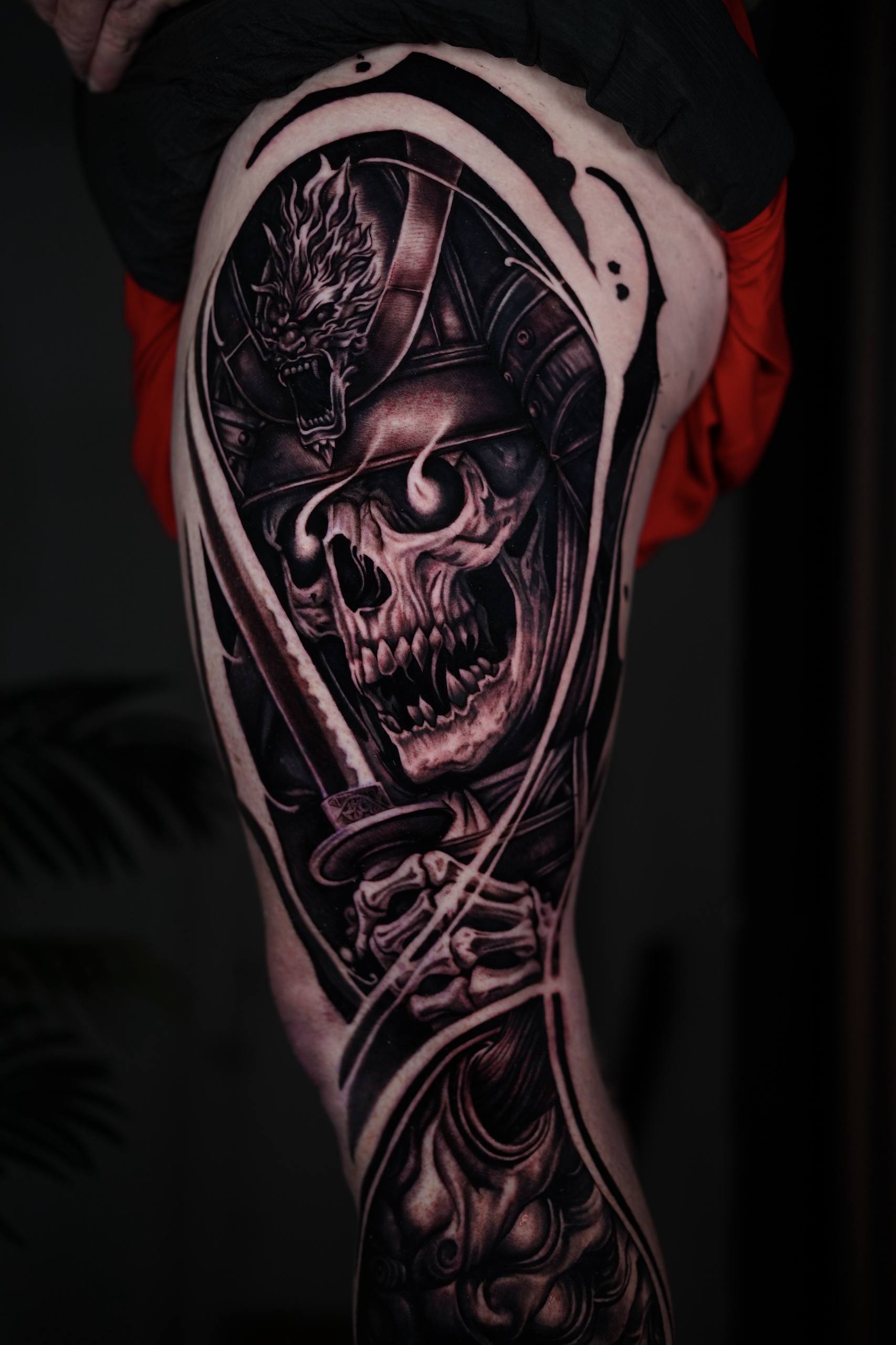 Black & Grey Realism by Handrosart